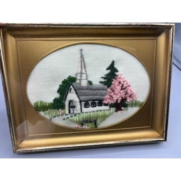 Vtg Handmade Embroidered Church‎ Steeple Scene In Gold Frame Trees - Picture 1 of 7
